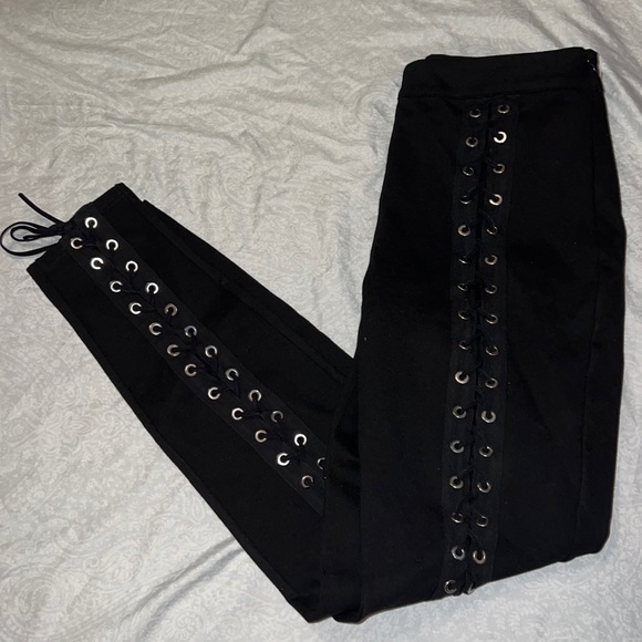 Fashion Nova Pants - FashionNova pants